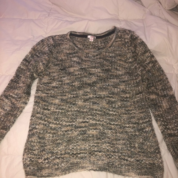 Xhilaration knitted sweater in medium - Picture 2 of 6